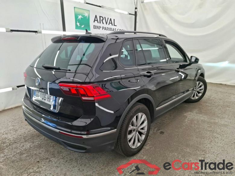 VOLKSWAGEN Tiguan / 2020 / 5P / SUV 1.5 TSI 150 DSG7 Life Busines #3