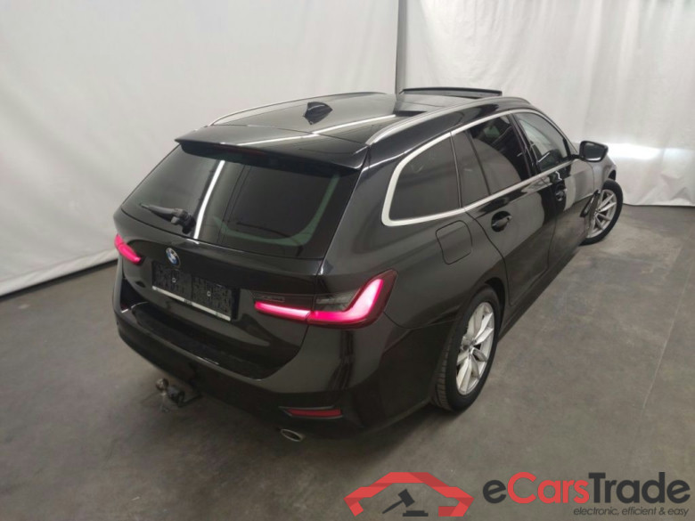 BMW 3 Reeks Touring 318dA (110 kW) 5d #2