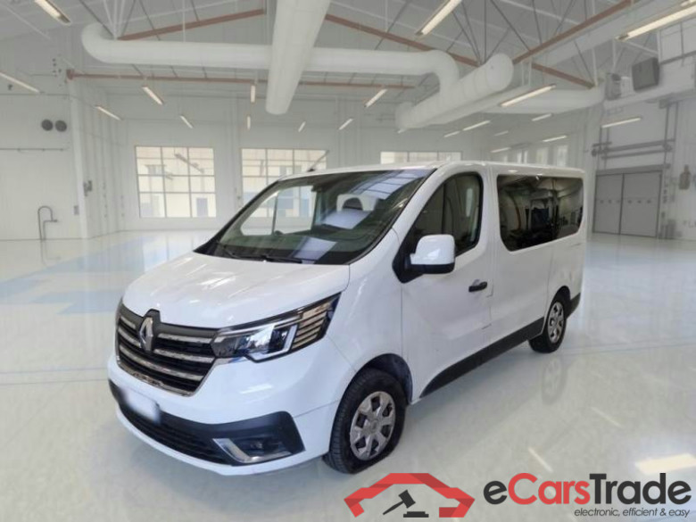 RENAULT TRAFIC / 2021 / 4P / COMBI INTENS L1 BLUE DCI 110 #1