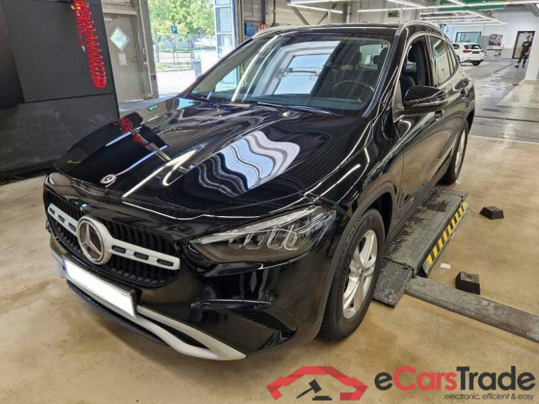 Mercedes-Benz GLA (BM 247)(02.2020->) DE - SUV5 GLA 180 EU6e, (Facelift) 2024 - 2026 #1