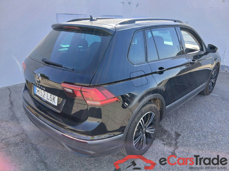 VOLKSWAGEN Tiguan / 2020 / 5P / todoterreno Life 2.0 TDI 110kW (150CV) DSG (AC2) #2
