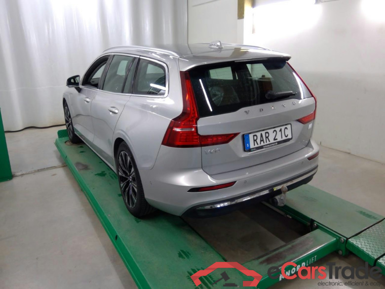Volvo V60 T6 350 Cor.Ed.Rec. AWD Aut #4