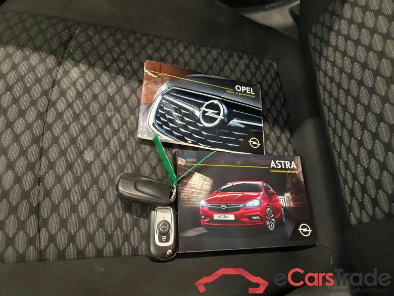 Opel Astra Sports Tourer 1.0 Turbo S/S Online Edition 5d #4