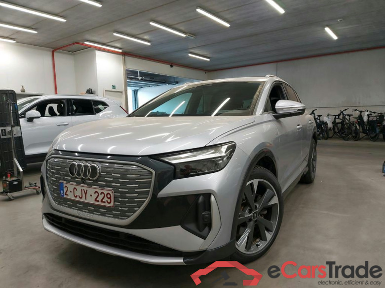 AUDI - AUD Q4 E-TRON 35 170PK S Line Pack S Line Interior & Comfort & Business Plus With Heated Seats & Assistance Tour &  & 20 Inch Alloy   * ELECTRIC *