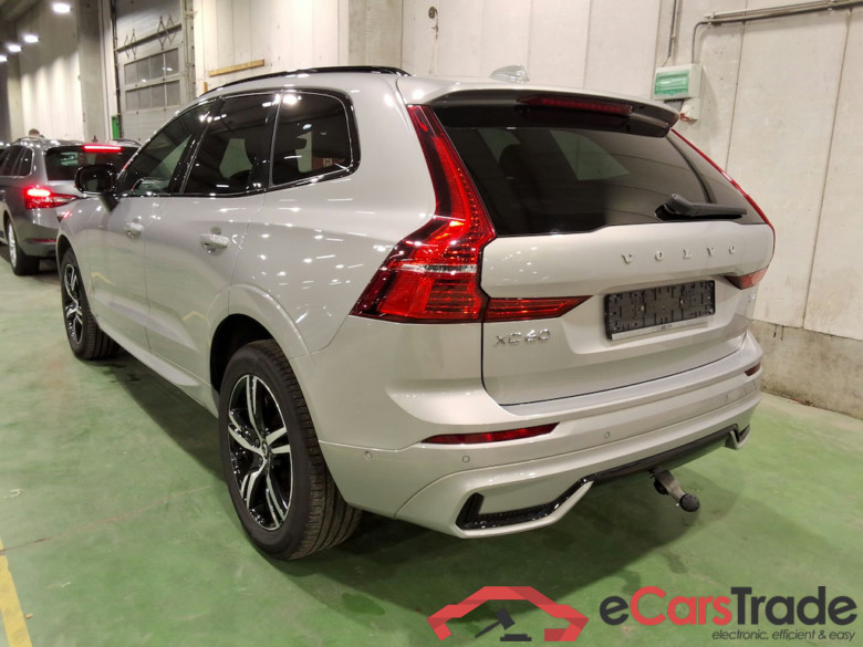 VOLVO XC60 2.0 B4 D MHEV R-DESIGN AUTO #2