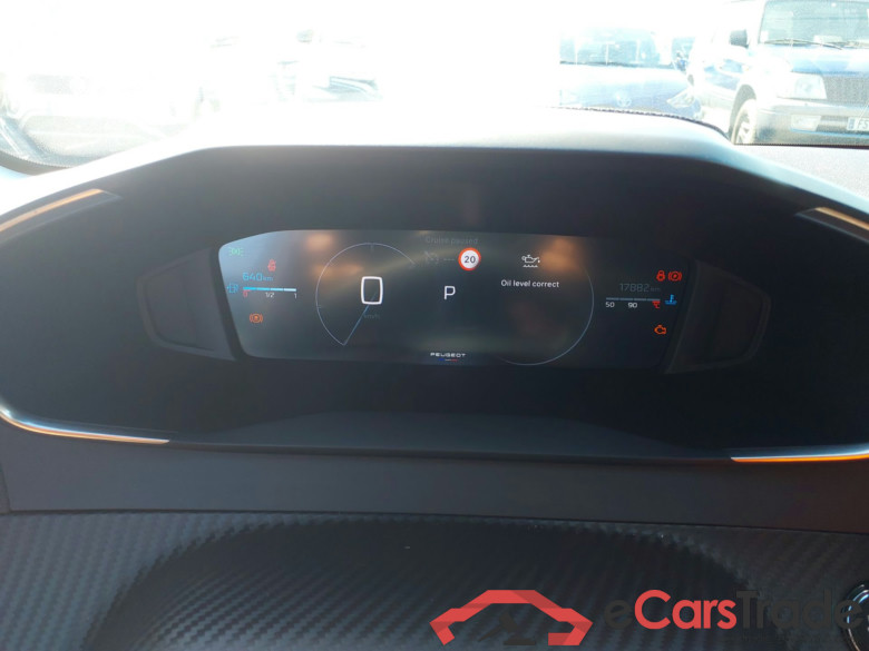 PEUGEOT 208  PEUGEOT 208  Allure Hybrid 110 ch e-DCS6 + pack access #6