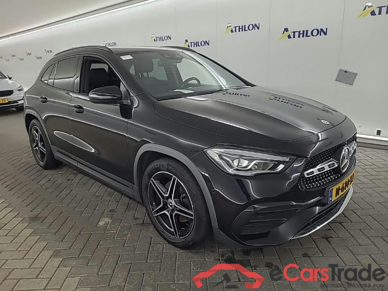 MERCEDES-BENZ GLA GLA 180 DCT Business Solution AMG 5D 100kW #2