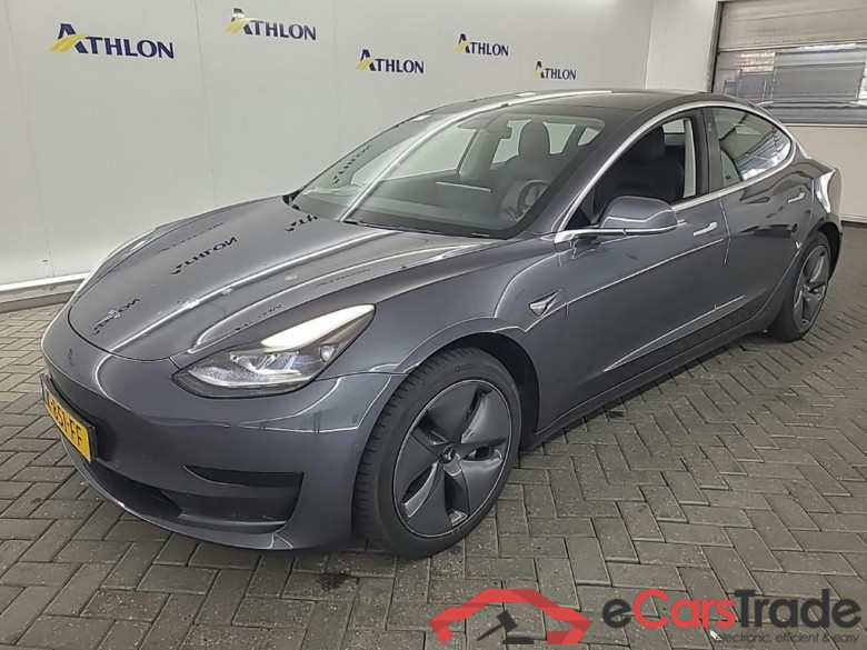 Tesla Model 3 Standard Range Plus RWD 4D 225kW