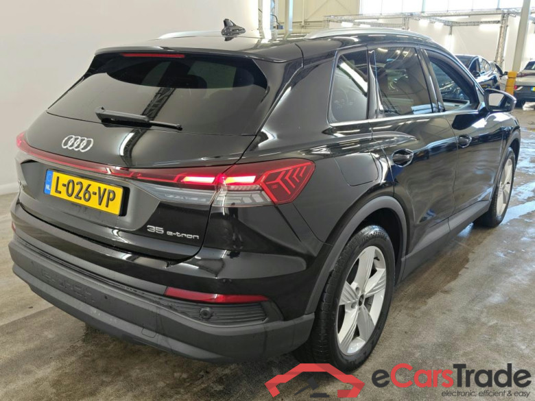Audi Q4 e-tron 35 e-tron Launch edition 5d #2