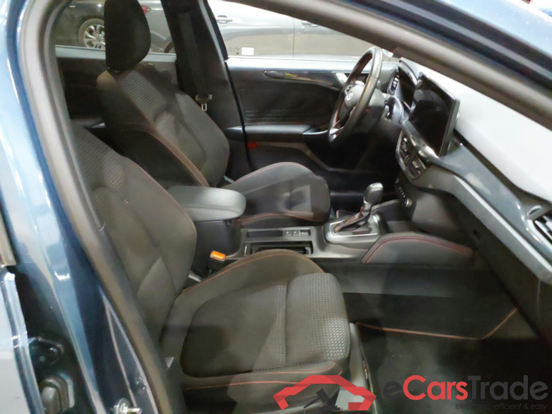FORD Focus 1.0 Ecoboost 114KW 155CV S6.2 ST Line X auto Sportbreak(Pano-Roof + Winterpack) #3