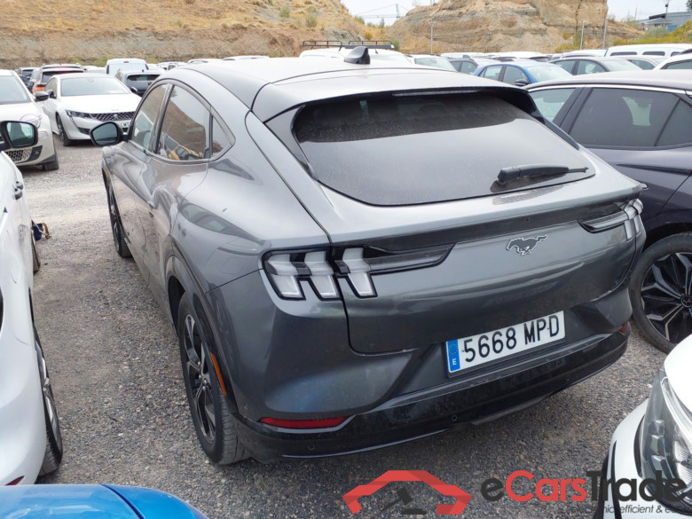 FORD MUSTANG MACH E RWD Electrico 98.8Kwh Rango Extendido 294CV (Winterpack) #2