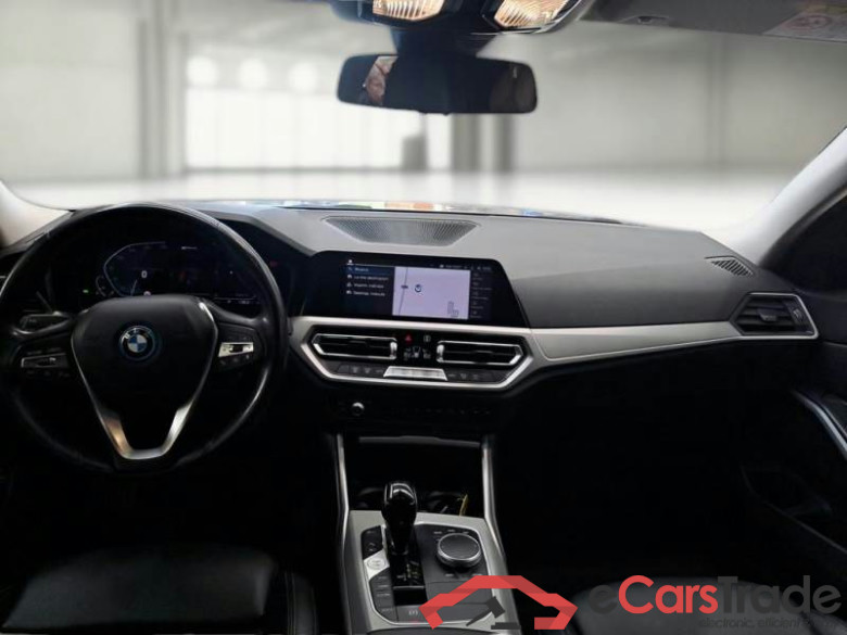 BMW SERIE 3 / 2018 / 5P / STATION WAGON 330E XDRIVE BUSINESS ADVAN. TOURING AUTO #3