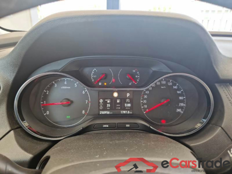 OPEL GRANDLAND X / 2017 / 5P / SUV 1.5 DIESEL 130CV ELEGANCE SeS AT8 #4