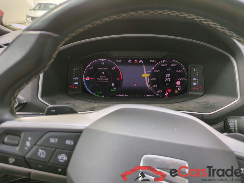 SEAT Tarraco / 2018 / 5P / SUV 1.4 e-Hybrid 245 DSG6 S/S Xperience #6