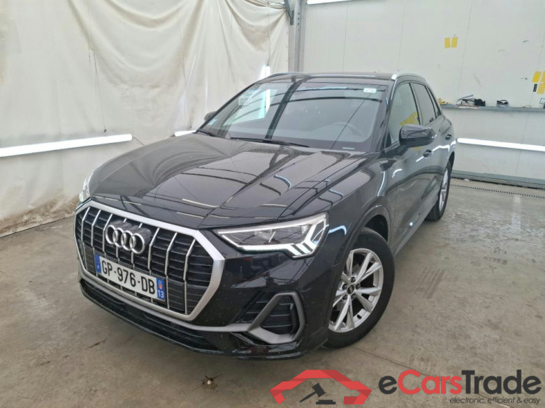 Q3 35 TFSI S line 1.5 TFSI 150CV BVA7 E6d