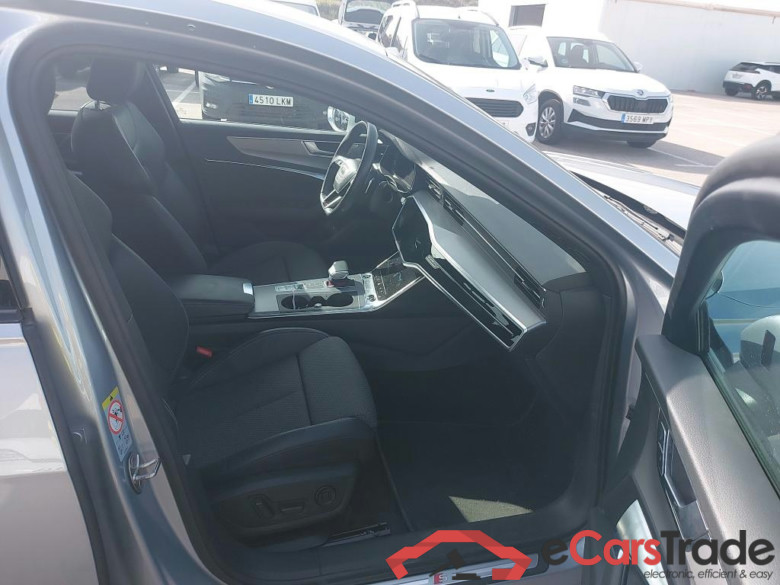 AUDI A6 / 2018 / 4P / sedán 50 TFSIe quattro S tronic Sport #6
