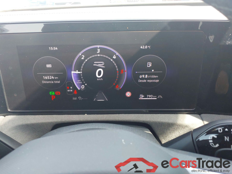 VOLKSWAGEN Tiguan 2.0 TDI 110 kW (150 CV) DSG  R-Line(Winterpack) #4