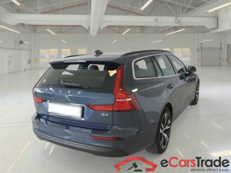 VOLVO V60 / 2019 / 5P / STATION WAGON B4 D AUTOM.CORE #2