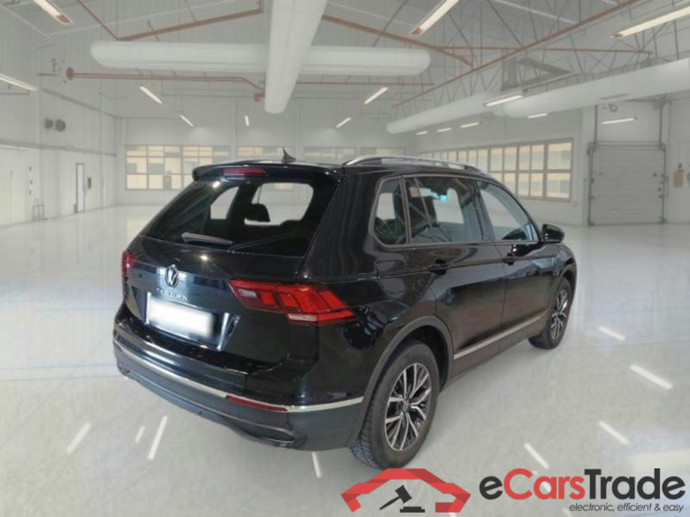 VOLKSWAGEN TIGUAN / 2020 / 5P / SUV 2.0 TDI SCR 110KW LIFE DSG #2