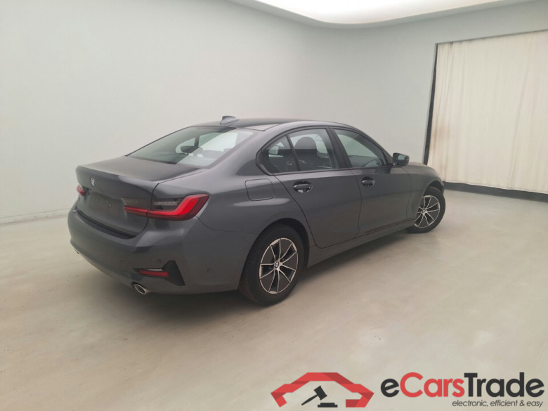 BMW, 3-serie '18, BMW 3 Reeks Berline 318dA (100 kW) 4d #4