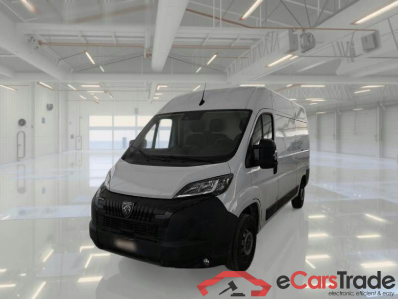 PEUGEOT BOXER / 2023 / 4P / FURGONE 2.2 BLUEHDI 120 SeS 330 L2H2