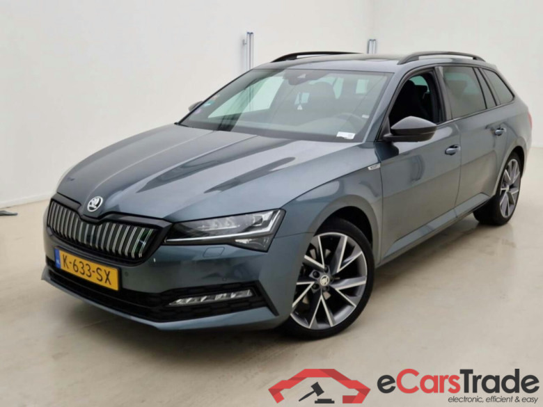 SKODA Superb Combi 1.4 TSI iV Sportline Bns. DSG #1