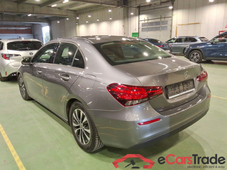 MERCEDES-BENZ A-Klasse 2.0 A 180 D BUSINESS SOLUTION ESSENTIAL #2