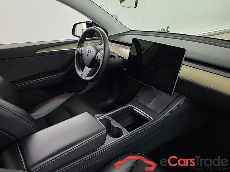 Tesla Model Y RWD 5D 255kW #6
