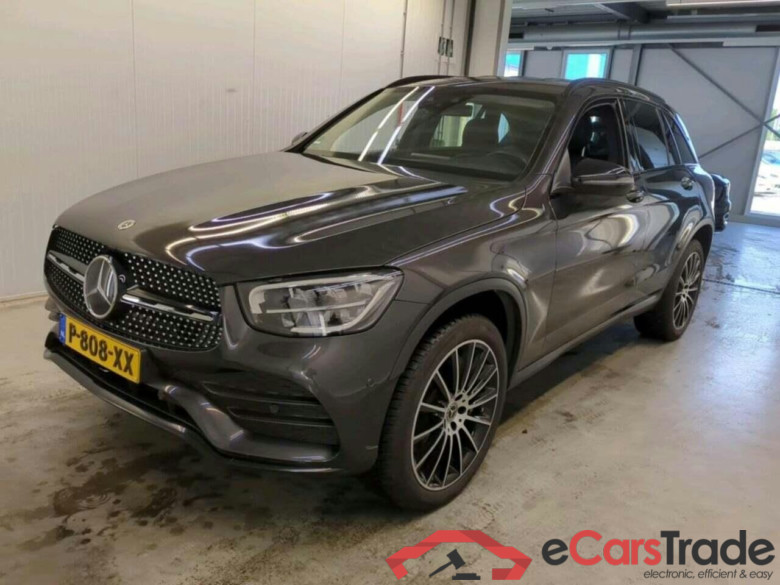 MERCEDES-BENZ GLC-Klasse 300e 4M Bns Sol. AMG #1