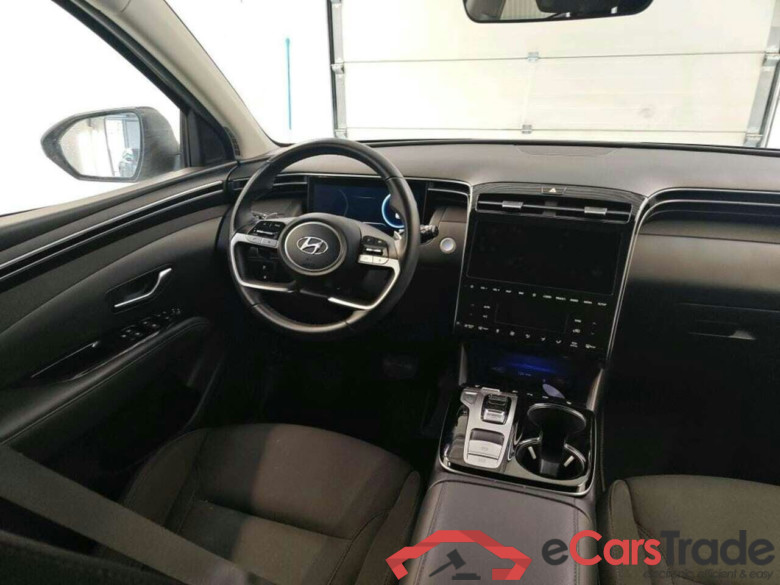 HYUNDAI TUCSON 1.6 T-GDI PHEV Comf #3