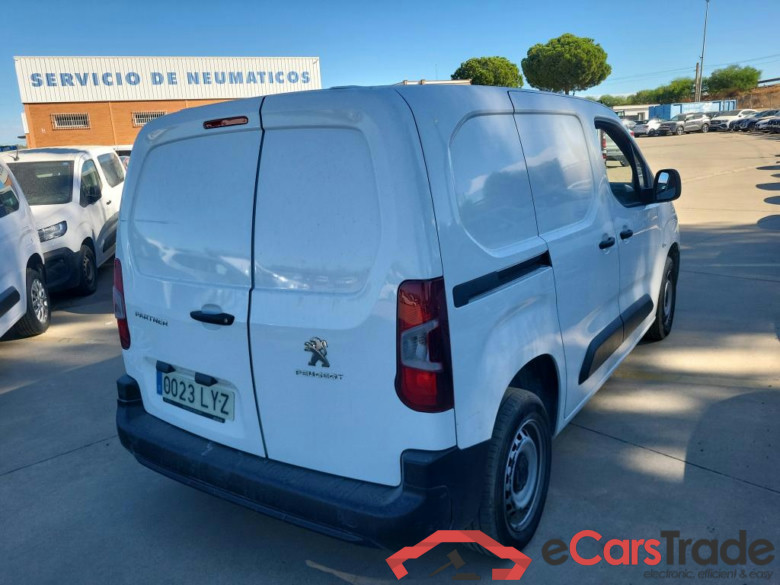 PEUGEOT Partner / 2018 / 3P / furgón derivado de turismo Pro Standard 600kg BlueHDi 73kW #2
