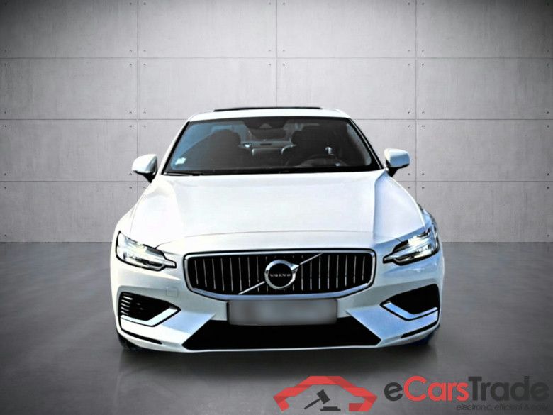 Volvo S60 Inscription Luxe 2.0 T6 340 Geartronic 8 #2