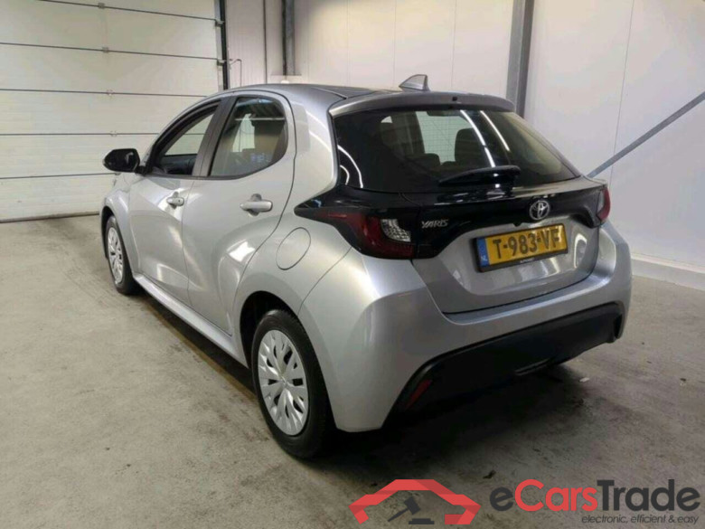 TOYOTA Yaris 1.5 VVT-i Active #6