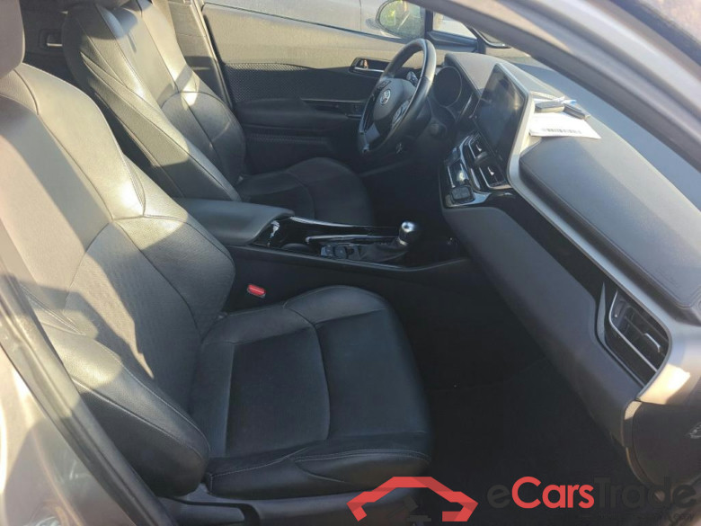 TOYOTA C-HR / 2016 / 5P / todoterreno 1.8 125H Dynamic Plus #6