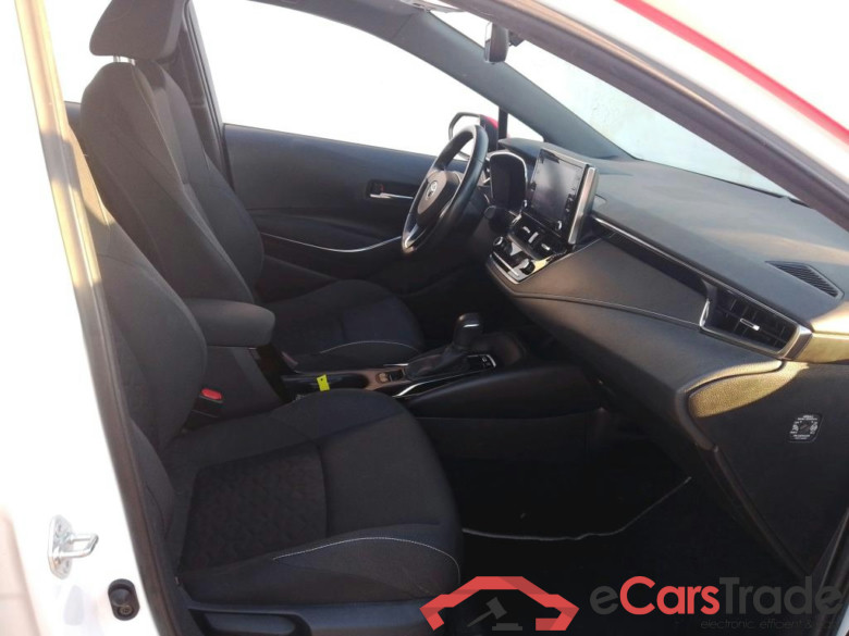 TOYOTA Corolla / 2019 / 5P / berlina con portón 1.8 125H ACTIVE TECH E-CVT #6