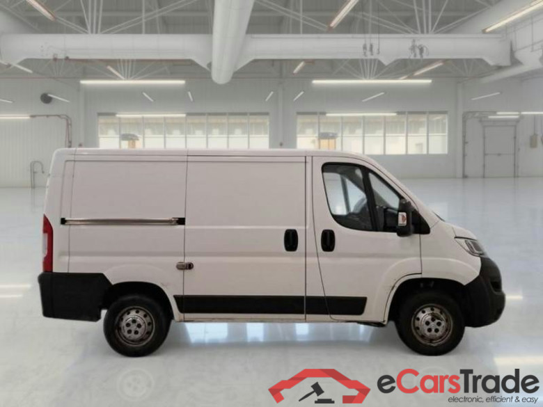 CITROEN JUMPER / 2014 / 4P / FURGONE 33 L1H1 BLUEHDI 140CV #5