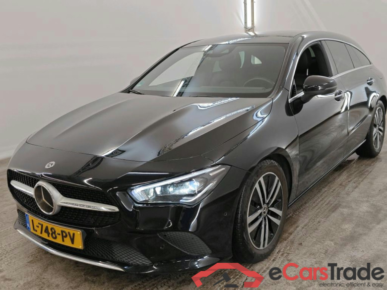 Mercedes-Benz CLA Shooting Brake CLA 200 d DCT Bus. Solution Luxury 5d #1