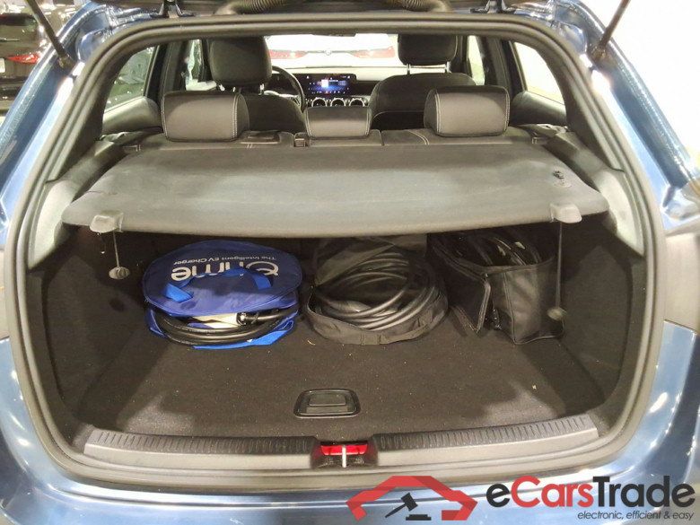 MERCEDES-BENZ A-CLASS 1.3 A 250 E DCT BUSINESS SOLUTION #3