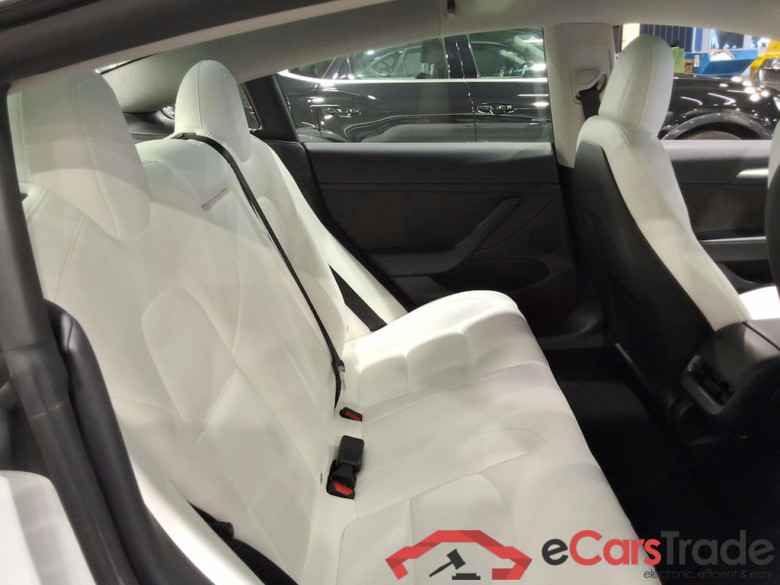 TESLA MODEL 3 BEV STANDARD RWD PLUS AUTO #5