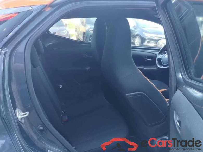 TOYOTA Aygo 1.0 VVT-i x-JBL #5