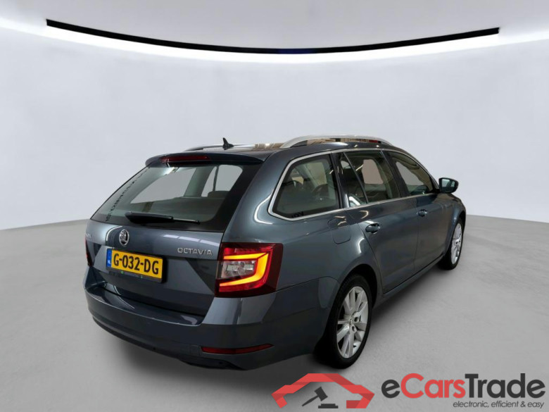 SKODA Octavia Combi 85 kW #5