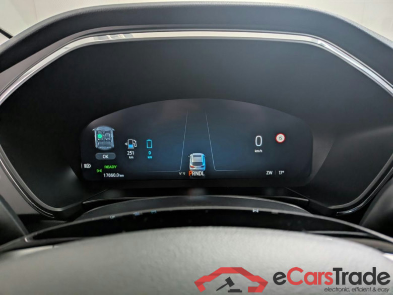 FORD Kuga 2.5 PHEV Titanium #6