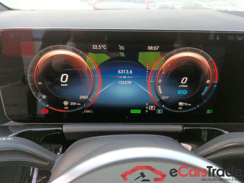 MERCEDES-BENZ GLA / 2020 / 5P / todoterreno GLA 250 e #4