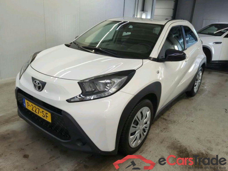 TOYOTA Aygo X 1.0 VVT-i MT Play