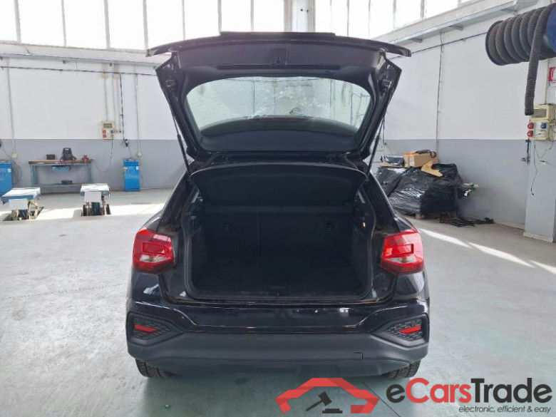 AUDI Q2 / 2020 / 5P / SUV 1.5 35 TFSI BUSINESS S TRONIC #5