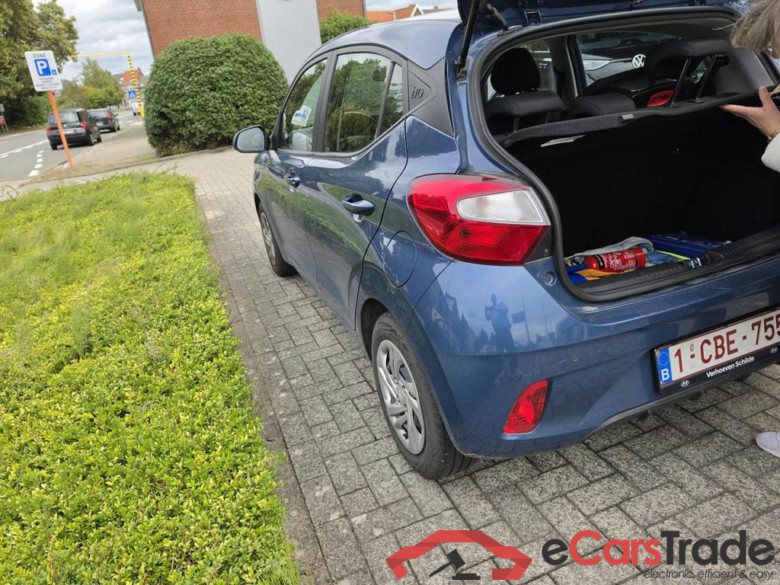 HYUNDAI i10 1.0i Sky #4