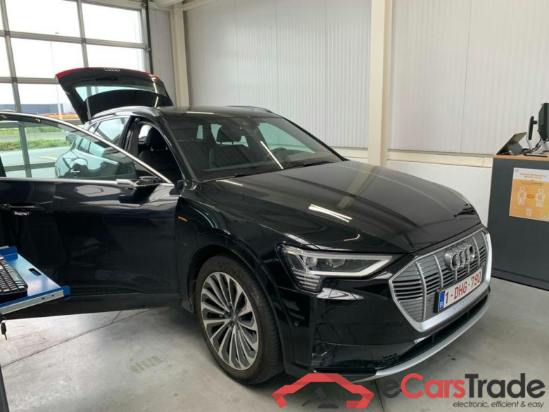 AUDI e-tron 95 kWh 55 Quattro Advanced