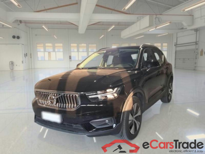 VOLVO XC40 / 2017 / 5P / SUV T5 Plug-in Hybrid auto Rech Inscrip Expr