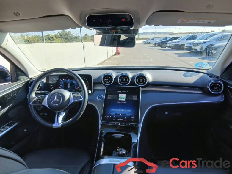 MERCEDES-BENZ Clase C / 2021 / 4P / sedán C 200 d #4