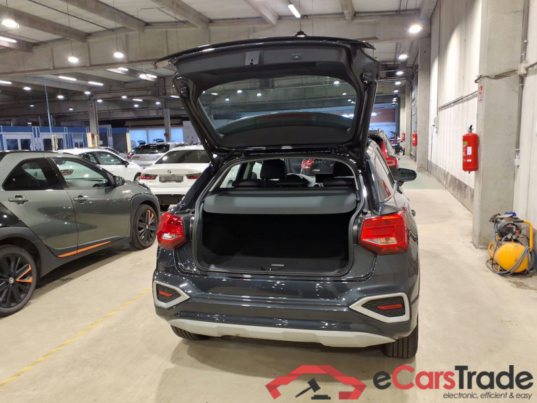 AUDI Q2 1.5 35 TFSI S TRONIC ADVANCED BUS. ED. #3
